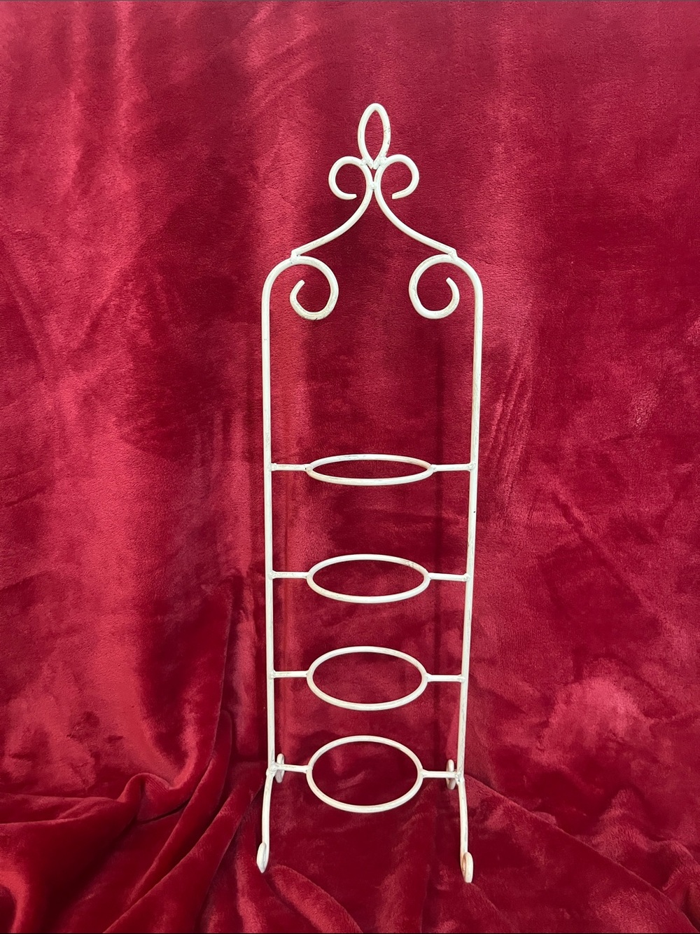 White Metal 4-Tier Plate Rack | Vertical Display